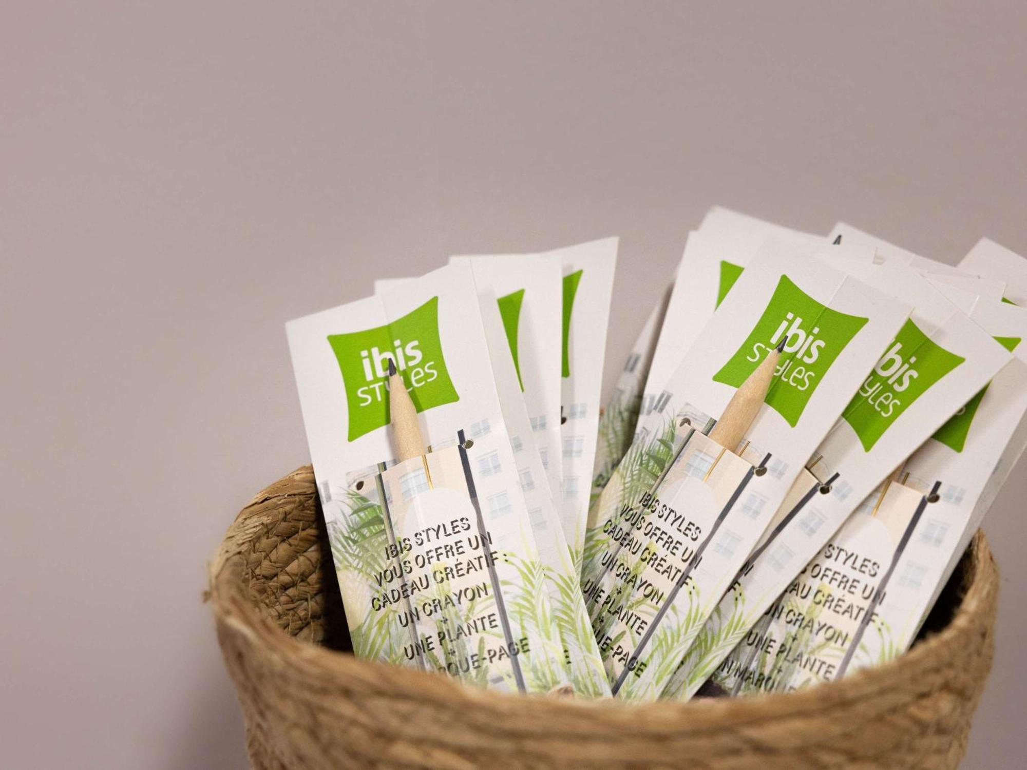 Ibis Styles Albi Centre Le Theatro Hotel Bagian luar foto